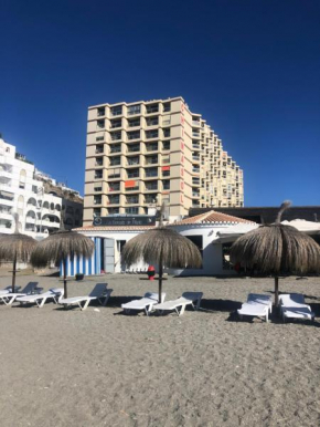 Estudio Luxury Primera Linea de Playa Almuñecar Parking Gratuito, Almunecar
